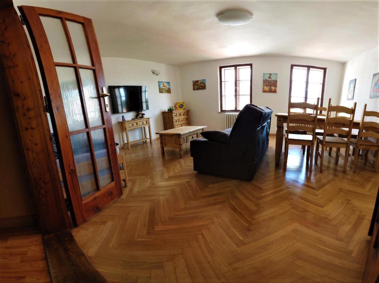 Apartment Galerie Marie 체스키크룸로프 외부 사진